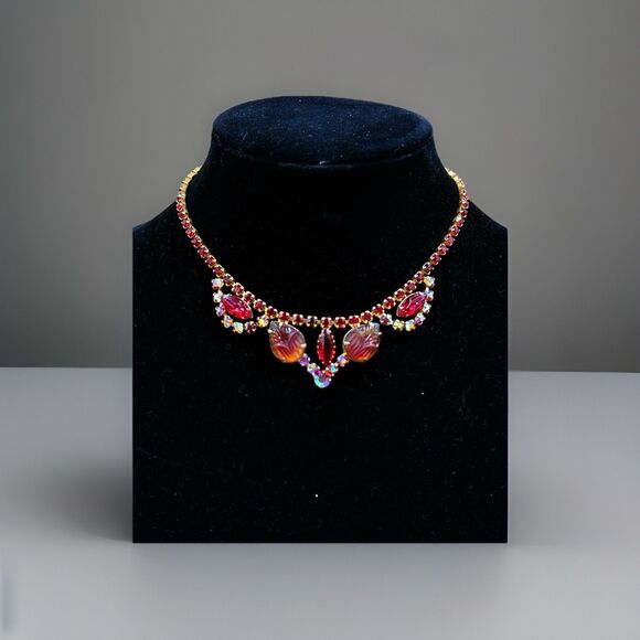 Vintage Red Rhinestone Necklace Mid-Century Molded Glass Choker Aurora Borealis - Picture 6 of 9